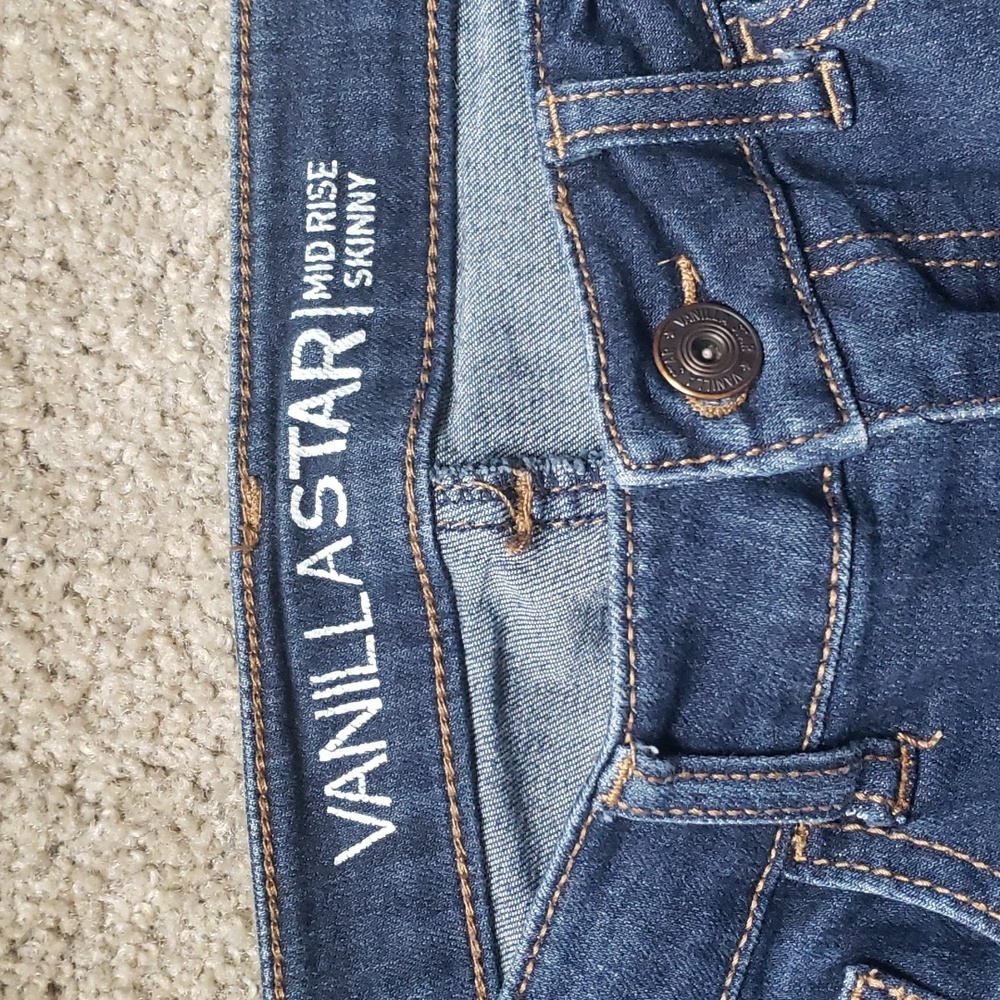 Vanilla Star Jeans Mid Rise Skinny Jeans - Picture 2 of 6